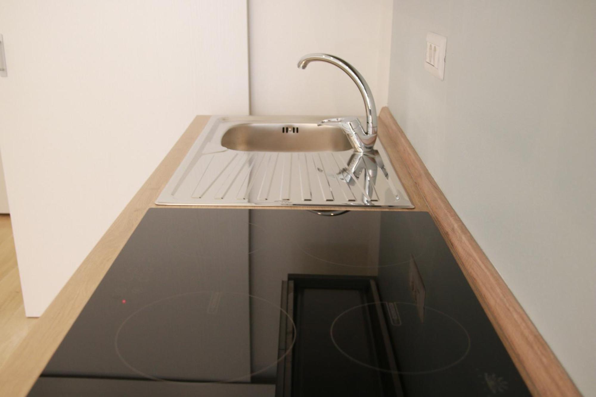 U Zone Apartment Болонья Экстерьер фото
